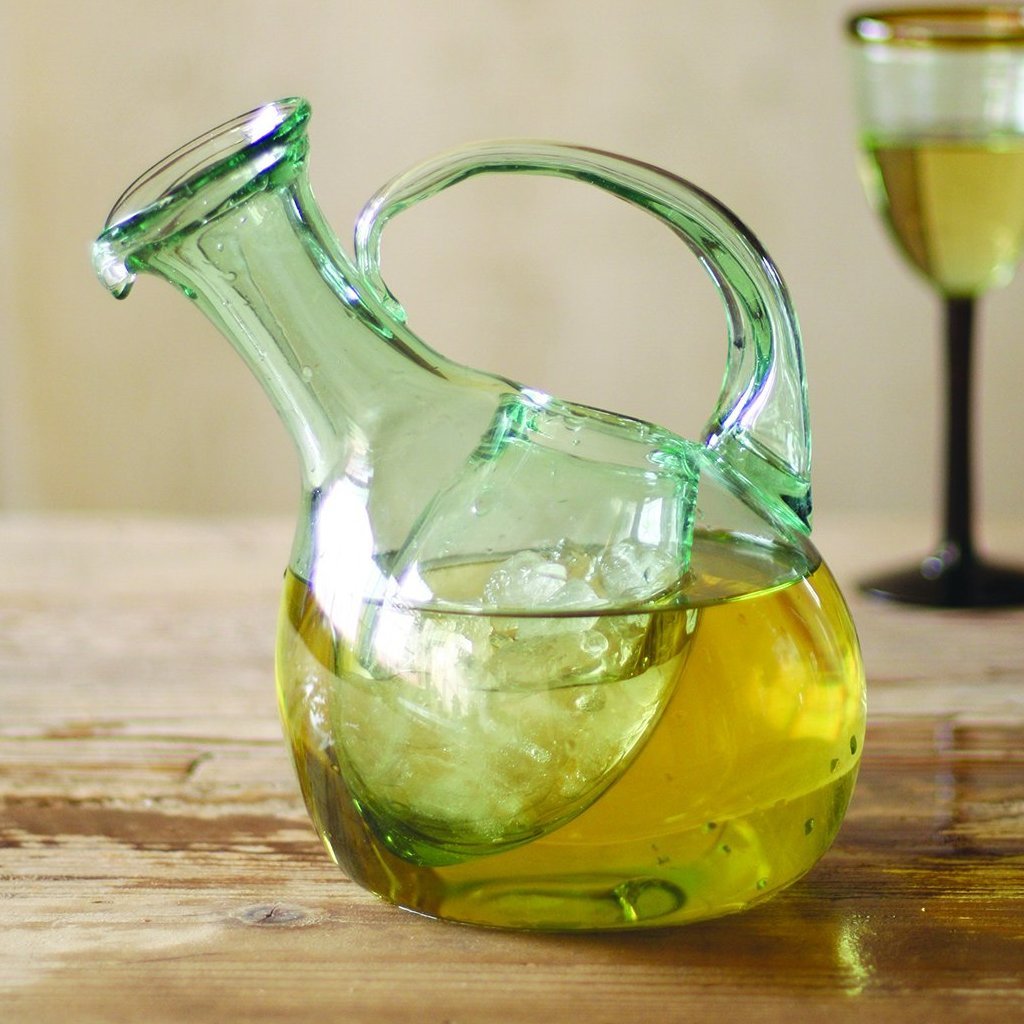 Tilted Wine Decanter With Ice Pocket